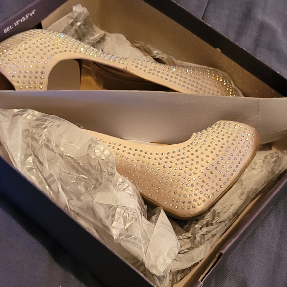 Jennifer Lopez Pumps beautiful - Picture 3 of 4